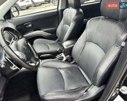 Чорний Пежо 4007, об'ємом двигуна 2.18 л та пробігом 220 тис. км за 9999 $, фото 21 на Automoto.ua