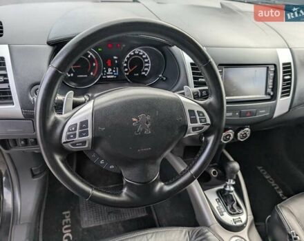 Чорний Пежо 4007, об'ємом двигуна 2.2 л та пробігом 184 тис. км за 9990 $, фото 28 на Automoto.ua