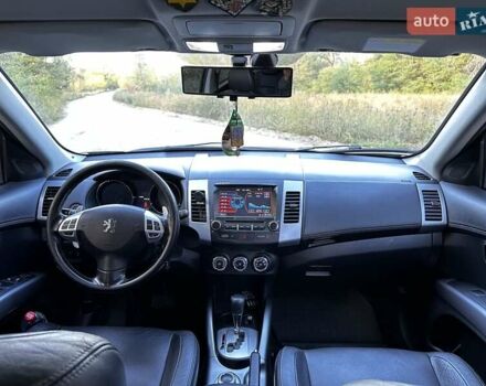 Пежо 4007 2011 в Харькове на Automoto.ua Черный Пежо 4007, объемом двигателя 2.36 л и пробегом 116 тыс. км за 12299 $, фото 4 на Automoto.ua