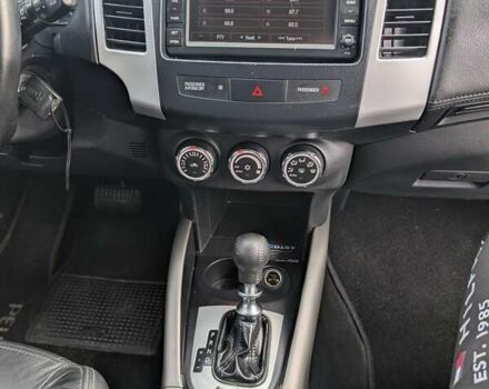 Чорний Пежо 4007, об'ємом двигуна 2.2 л та пробігом 184 тис. км за 9990 $, фото 47 на Automoto.ua