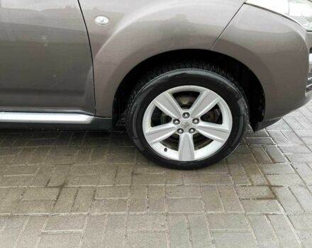 Коричневый Пежо 4007, объемом двигателя 2.2 л и пробегом 230 тыс. км за 9050 $, фото 7 на Automoto.ua