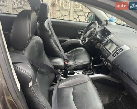 Коричневый Пежо 4007, объемом двигателя 2.18 л и пробегом 230 тыс. км за 9050 $, фото 23 на Automoto.ua