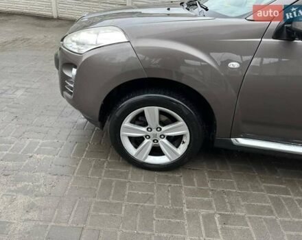 Коричневый Пежо 4007, объемом двигателя 2.18 л и пробегом 230 тыс. км за 9050 $, фото 1 на Automoto.ua