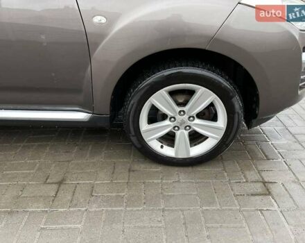 Коричневый Пежо 4007, объемом двигателя 2.18 л и пробегом 230 тыс. км за 9050 $, фото 9 на Automoto.ua