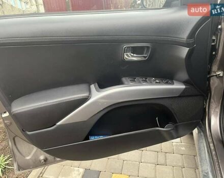 Коричневый Пежо 4007, объемом двигателя 2.18 л и пробегом 230 тыс. км за 9050 $, фото 19 на Automoto.ua