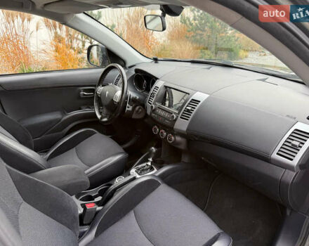 Коричневый Пежо 4007, объемом двигателя 2.2 л и пробегом 235 тыс. км за 10500 $, фото 21 на Automoto.ua