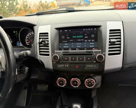 Коричневый Пежо 4007, объемом двигателя 2.2 л и пробегом 235 тыс. км за 10500 $, фото 22 на Automoto.ua