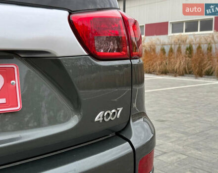 Коричневый Пежо 4007, объемом двигателя 2.2 л и пробегом 235 тыс. км за 10500 $, фото 11 на Automoto.ua