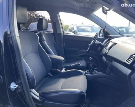 Пежо 4007, объемом двигателя 2.2 л и пробегом 147 тыс. км за 9790 $, фото 24 на Automoto.ua