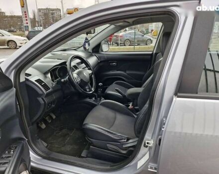 Пежо 4007, объемом двигателя 2.2 л и пробегом 254 тыс. км за 9599 $, фото 11 на Automoto.ua