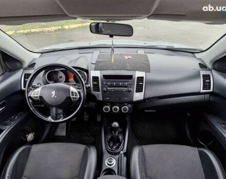 Пежо 4007, объемом двигателя 2.2 л и пробегом 254 тыс. км за 9599 $, фото 16 на Automoto.ua