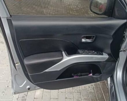 Серый Пежо 4007, объемом двигателя 2.18 л и пробегом 232 тыс. км за 7800 $, фото 17 на Automoto.ua