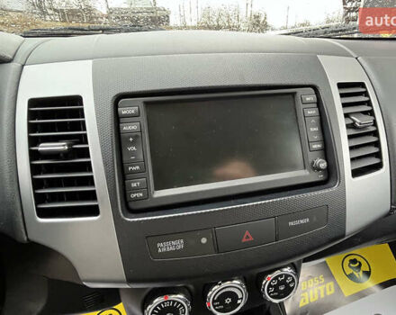 Серый Пежо 4007, объемом двигателя 2.2 л и пробегом 134 тыс. км за 9500 $, фото 12 на Automoto.ua