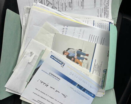 Сірий Пежо 4007, об'ємом двигуна 2.2 л та пробігом 242 тис. км за 9750 $, фото 33 на Automoto.ua