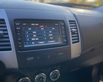 Сірий Пежо 4007, об'ємом двигуна 2.2 л та пробігом 183 тис. км за 10950 $, фото 7 на Automoto.ua