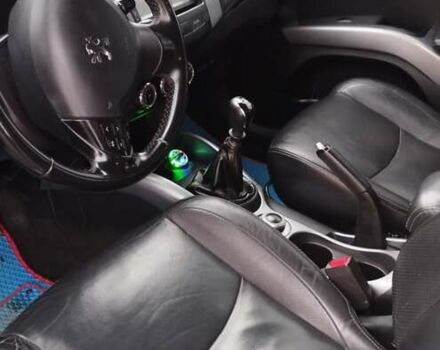 Серый Пежо 4007, объемом двигателя 2.18 л и пробегом 245 тыс. км за 10200 $, фото 5 на Automoto.ua