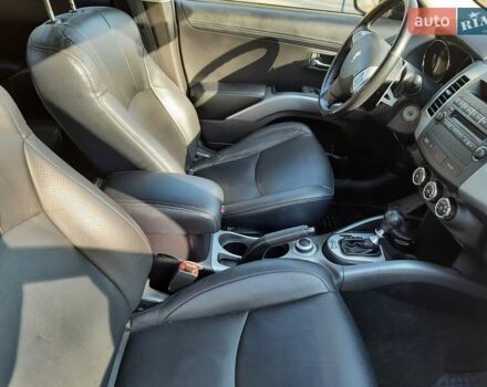 Серый Пежо 4007, объемом двигателя 2.2 л и пробегом 280 тыс. км за 10100 $, фото 13 на Automoto.ua