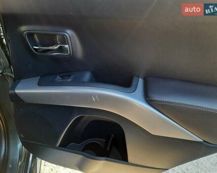 Серый Пежо 4007, объемом двигателя 2.2 л и пробегом 280 тыс. км за 10100 $, фото 3 на Automoto.ua