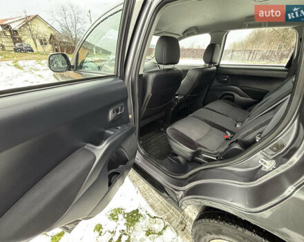 Сірий Пежо 4007, об'ємом двигуна 2.2 л та пробігом 242 тис. км за 9750 $, фото 23 на Automoto.ua