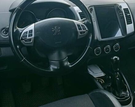 Серый Пежо 4007, объемом двигателя 2.18 л и пробегом 360 тыс. км за 9800 $, фото 3 на Automoto.ua