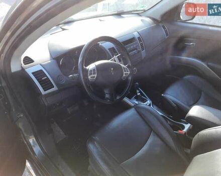 Серый Пежо 4007, объемом двигателя 2.2 л и пробегом 280 тыс. км за 10100 $, фото 22 на Automoto.ua