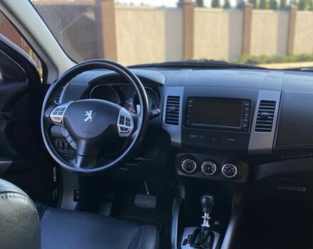 Сірий Пежо 4007, об'ємом двигуна 2.2 л та пробігом 183 тис. км за 10950 $, фото 3 на Automoto.ua