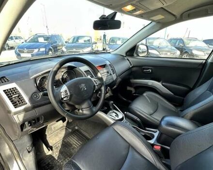 Серый Пежо 4007, объемом двигателя 2.36 л и пробегом 167 тыс. км за 9500 $, фото 21 на Automoto.ua