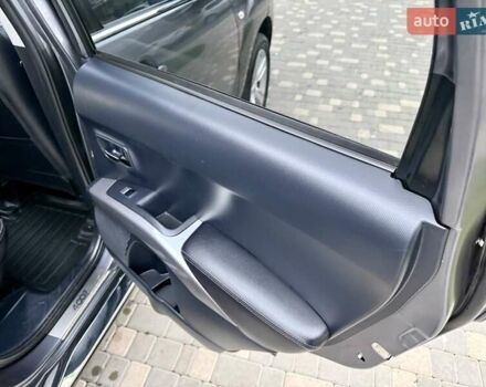 Серый Пежо 4007, объемом двигателя 2.18 л и пробегом 236 тыс. км за 9999 $, фото 59 на Automoto.ua