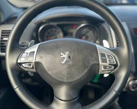 Серый Пежо 4007, объемом двигателя 2.36 л и пробегом 167 тыс. км за 9500 $, фото 18 на Automoto.ua