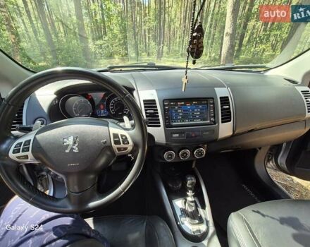 Серый Пежо 4007, объемом двигателя 2.18 л и пробегом 326 тыс. км за 10200 $, фото 21 на Automoto.ua