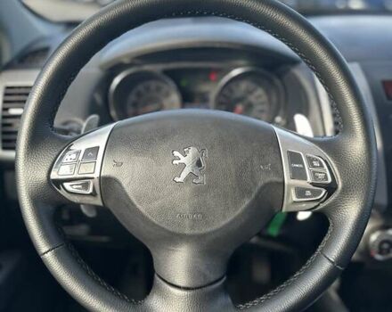 Серый Пежо 4007, объемом двигателя 2.36 л и пробегом 167 тыс. км за 9500 $, фото 25 на Automoto.ua