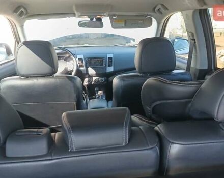 Сірий Пежо 4007, об'ємом двигуна 2.18 л та пробігом 210 тис. км за 10800 $, фото 99 на Automoto.ua