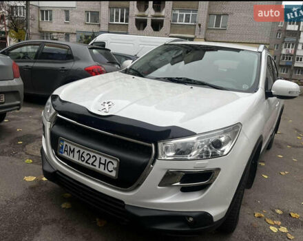 Белый Пежо 4008, объемом двигателя 2 л и пробегом 173 тыс. км за 11700 $, фото 1 на Automoto.ua