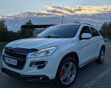 Белый Пежо 4008, объемом двигателя 1.56 л и пробегом 298 тыс. км за 11500 $, фото 1 на Automoto.ua