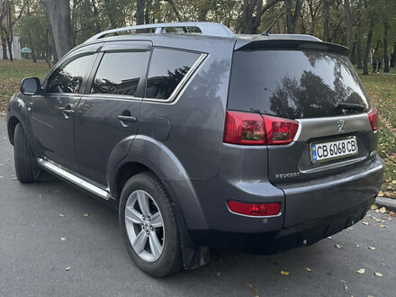 Пежо 4008 2008 у Києві на Automoto.ua Сірий Пежо 4008, об'ємом двигуна 0 л та пробігом 210 тис. км за 8000 $, фото 1 на Automoto.ua