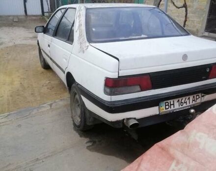 Белый Пежо 405, объемом двигателя 1.6 л и пробегом 217 тыс. км за 600 $, фото 1 на Automoto.ua