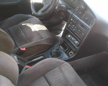 Белый Пежо 405, объемом двигателя 1.4 л и пробегом 190 тыс. км за 650 $, фото 3 на Automoto.ua