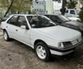 Белый Пежо 405, объемом двигателя 1.6 л и пробегом 207 тыс. км за 950 $, фото 1 на Automoto.ua