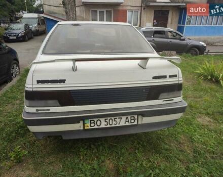 Белый Пежо 405, объемом двигателя 1.6 л и пробегом 355 тыс. км за 850 $, фото 5 на Automoto.ua
