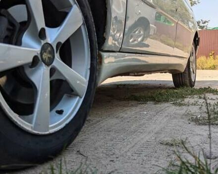 Білий Пежо 405, об'ємом двигуна 1.6 л та пробігом 473 тис. км за 1900 $, фото 2 на Automoto.ua