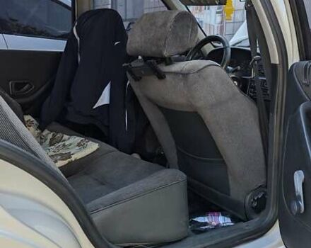 Білий Пежо 405, об'ємом двигуна 1.6 л та пробігом 473 тис. км за 1900 $, фото 20 на Automoto.ua