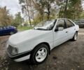 Белый Пежо 405, объемом двигателя 1.6 л и пробегом 207 тыс. км за 950 $, фото 1 на Automoto.ua