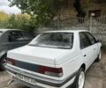 Белый Пежо 405, объемом двигателя 1.6 л и пробегом 207 тыс. км за 950 $, фото 3 на Automoto.ua