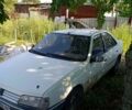 Белый Пежо 405, объемом двигателя 1.6 л и пробегом 0 тыс. км за 1500 $, фото 1 на Automoto.ua
