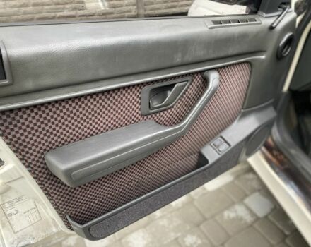 Белый Пежо 405, объемом двигателя 2 л и пробегом 160 тыс. км за 800 $, фото 8 на Automoto.ua