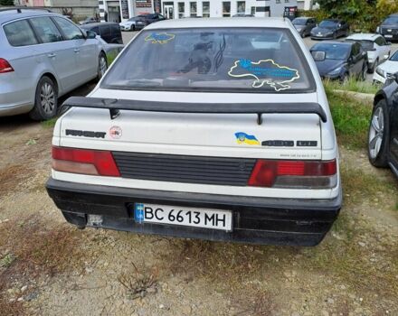 Белый Пежо 405, объемом двигателя 1.6 л и пробегом 200 тыс. км за 1000 $, фото 4 на Automoto.ua