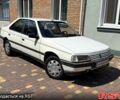 Белый Пежо 405, объемом двигателя 1.6 л и пробегом 369 тыс. км за 650 $, фото 1 на Automoto.ua