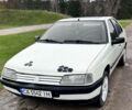 Белый Пежо 405, объемом двигателя 1.6 л и пробегом 250 тыс. км за 960 $, фото 1 на Automoto.ua