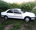 Белый Пежо 405, объемом двигателя 1.9 л и пробегом 345 тыс. км за 1375 $, фото 2 на Automoto.ua