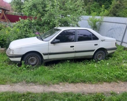 Белый Пежо 405, объемом двигателя 1 л и пробегом 35 тыс. км за 450 $, фото 3 на Automoto.ua